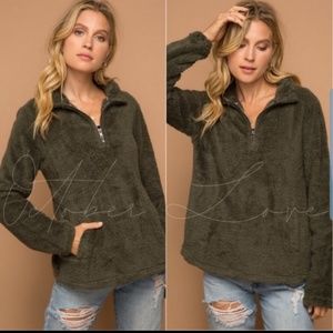 ❤LAST ONE❤ PLUSH Half zip pullover